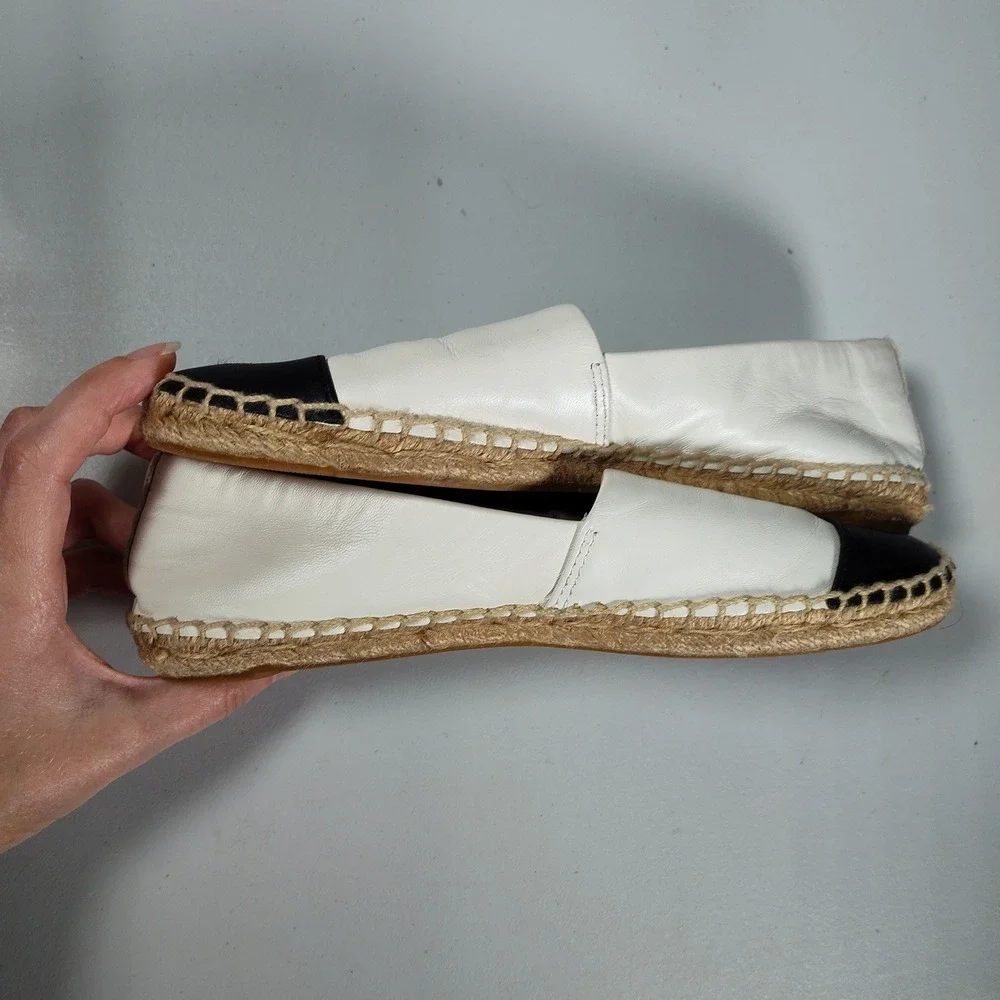 Tory Burch Leather Espadrille Flats Cream Black Logo Cap Toe Slip On Shoes Sz 7